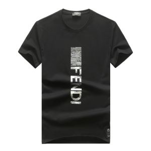 大人気のブランドの新作 半袖Tシャツ 3色可選 普段のファッション フェンディ取り入れやすい FENDI