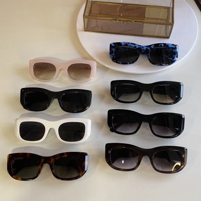 BALENCIAGA バレンシアガ サングラス/眼鏡/メガネ/透明サングラス·眼鏡のフレーム 愛用ブランド