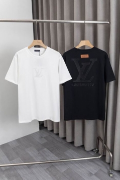 2025新作LOUIS VUITTON ルイヴィトンユニバーサルデザインTシャツ