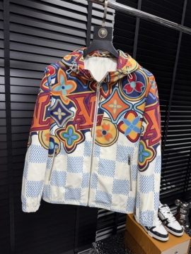 2025春先LOUIS VUITTON ルイヴィトンパーカーハイセンス