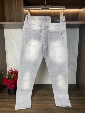 2025春先CHROME HEARTS クロムハーツジーンズ/デニムスポーティ