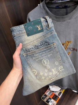 2025春先LOUIS VUITTON ルイヴィトンジーンズ/デニムセレブ愛用