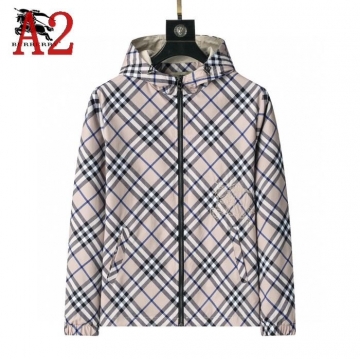 2025春先BURBERRY バーバリーパーカーアウトドア対応季節の色を揃えました