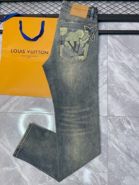 2025春先LOUIS VUITTON ルイヴィトンジーンズ/デニムコラボモデル