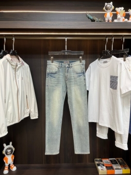 2025春先BURBERRY バーバリージーンズ/デニムスローライフ