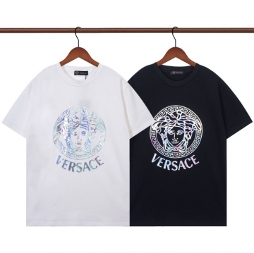 2025新作VERSACE ヴェルサーチシンボリックモチーフTシャツ