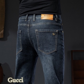 2025春先GUCCI グッチジーンズ/デニムノスタルジック
