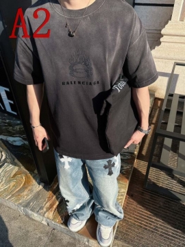 2025新作BALENCIAGAバレンシアガミニマルデザインTシャツ