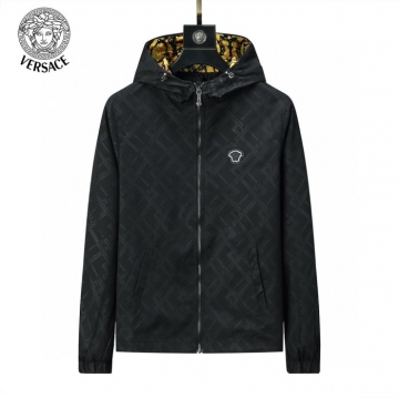 2025春先VERSACE ヴェルサーチパーカーインスタ映え