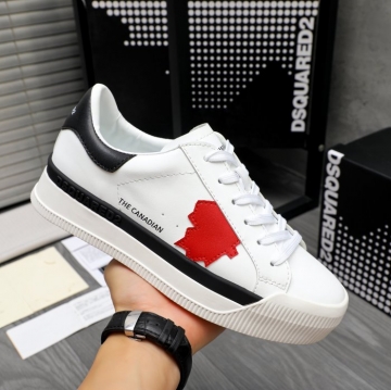 DSQUARED2 スニーカー【プレミア価格】話題のトレンド最先端！SNS映え間...