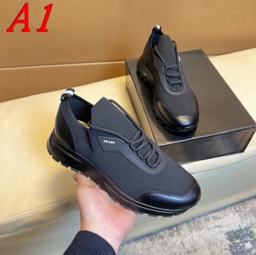PHILIPP PLEIN スニーカー学生男子の定番！汚れにくいダークカラー  