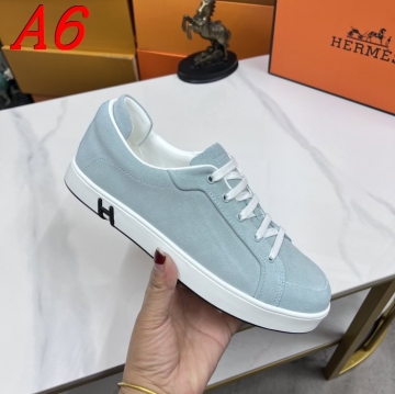 HERMES スニーカー履くたびに幸せ気分♪ポップなカラーリング  