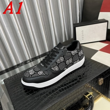 GUCCI スニーカー冬のマストアイテム！防寒インナー付きブーツ