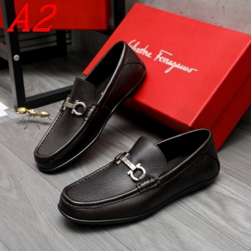 FERRAGAMO スニーカー通学女子に人気！軽やかピンクシューズ  