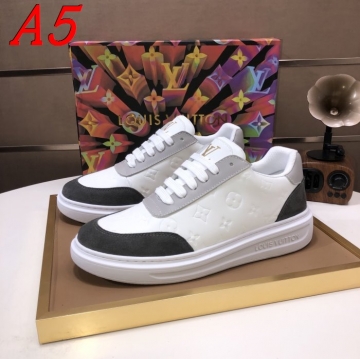 LOUIS VUITTON スニーカージム初心者向け！足に優しいフィット感  