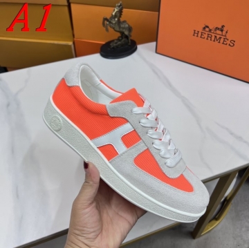 HERMES スニーカー若者に大人気★ストリート系コーデの要