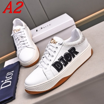 DIOR スニーカー若者に大人気★ストリート系コーデの要  