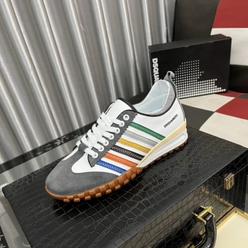 DSQUARED2 スニーカー【年末年始特集】防寒＆軽量！冬支度必須アイテム