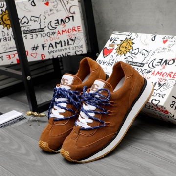 DOLCE＆GABBANA スニーカー春の新生活に♪軽やかパステルカラー