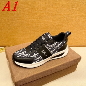 HUGO BOSS スニーカーアウトドア派へ◎登山＆キャンプで活躍する耐久性  