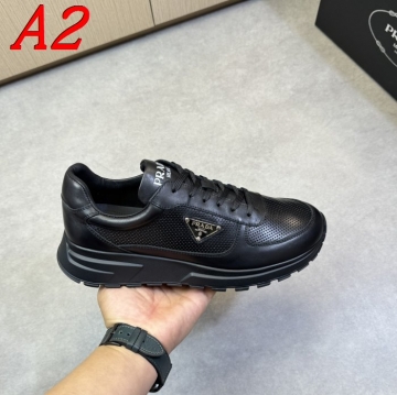 PHILIPP PLEIN スニーカービジネスカジュアルに合う◎スリムデザイン  