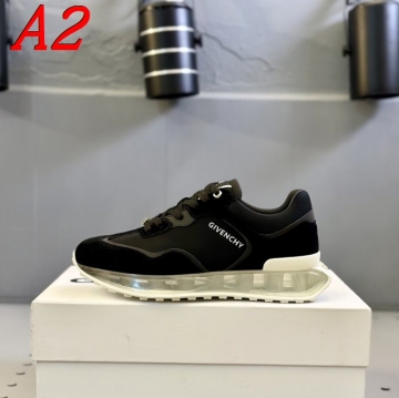GIVENCHY スニーカーパパと子供でお揃い！ファミリーコーデ提案  