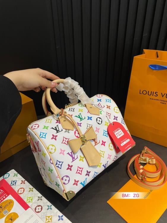 2025 フォーマル ショルダーバッグ/ハンドバッグ LOUIS VUITTON  ルイヴィトン   27CM
