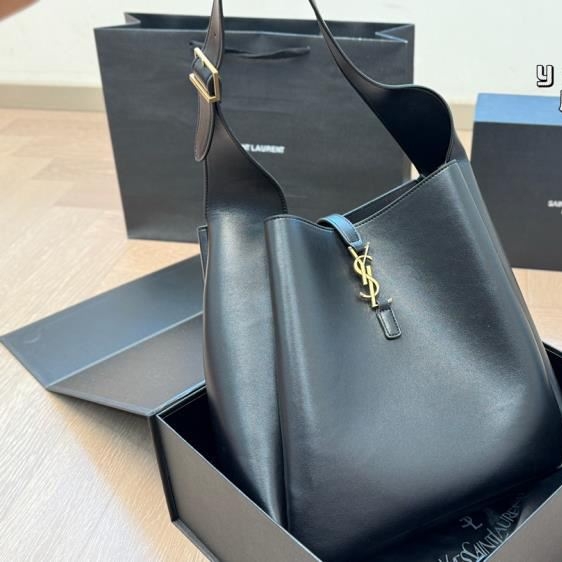2025 エスニック わきの下包み YSL  イヴ サンローラン   27CM