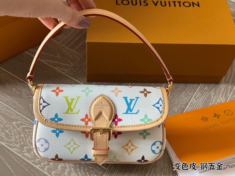 2025 ナチュラル ショルダーバッグ/ハンドバッグ LOUIS VUITTON  ルイヴィトン   19CM