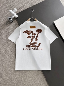  LOUIS VUITTONルイヴィトン 2025新作   ラウンドネック 半袖Tシャツ   リラックス感