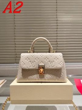 2025 ビンテージ風 ショルダーバッグ/ハンドバッグ LOUIS VUITTON  ルイヴィトン   20CM