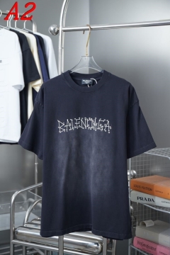2025新作 BALENCIAGAバレンシアガ ラウンドネック 半袖Tシャツ   エネルギッシュ