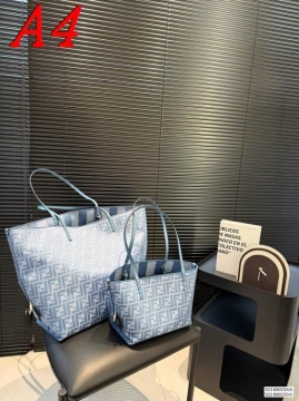 2025 フェミニン トートバッグ FENDI  フェンデイ   38CM/24CM