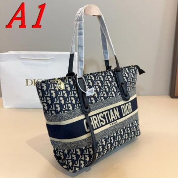 2025 こだわりの ハンドバッグ DIOR  ディオール   34CM