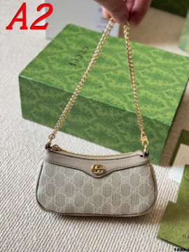 2025 精巧 ショルダーバッグ/ショルダーバッグ GUCCI  グッチ   18CM