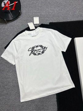 2025新作 GIVENCHYジバンシィ クルーネック 半袖Tシャツ コーディネート自在