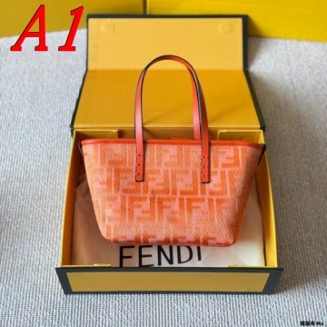 2025 シック ハンドバッグ FENDI  フェンデイ   18CM