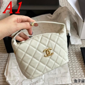 2025 上質 ショルダーバッグ/ハンドバッグ CHANEL  シャネル   16CM