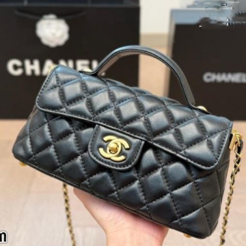 2025 ソフィスティケート ショルダーバッグ/ハンドバッグ CHANEL  シャネル   22CM