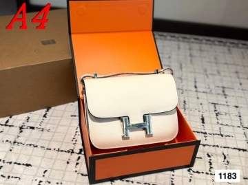 2025 夏向け ショルダーバッグ/ショルダーバッグ HERMES  エルメス   19CM