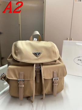2025 おしゃれ リュックサック PRADA  プラダ   29CM