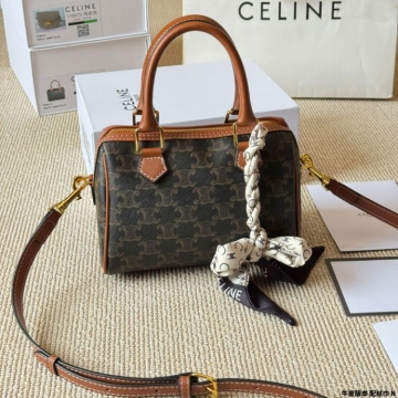 2025 ラフ ショルダーバッグ/ハンドバッグ CELINE  セリーヌ   1...