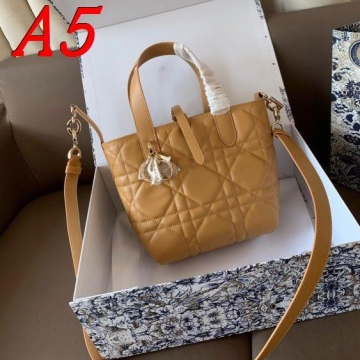 2025 ウェディング向け ショルダーバッグ/ハンドバッグ DIOR  ディオール   19CM