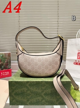 2025 なめらか わきの下包み GUCCI  グッチ   21CM
