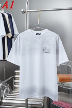 2025新作 BALENCIAGAバレンシアガ ラウンドネック 半袖Tシャツ   フレッシュ