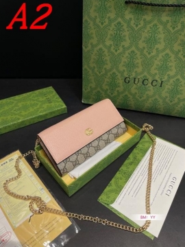 2025 キュート ショルダーバッグ/ショルダーバッグ GUCCI  グッチ   19CM