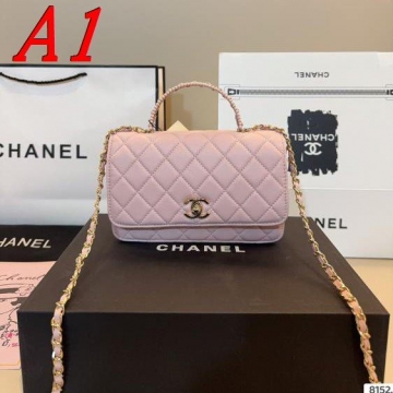 2025 ドレッシー ショルダーバッグ/ハンドバッグ CHANEL  シャネル   19CM