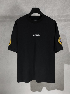  BALENCIAGAバレンシアガ 2025新作   ラウンドネック 半袖Tシャツ   グラフィック
