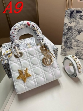 2025 パーティー向け ショルダーバッグ/ハンドバッグ DIOR  ディオール   20CM