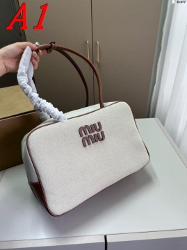 2025 ドレッシー ハンドバッグ MCM  エムシーエム   35CM